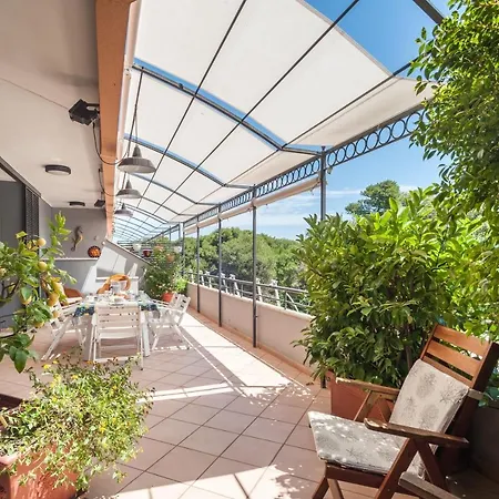 Parco Dei Pini Apartment